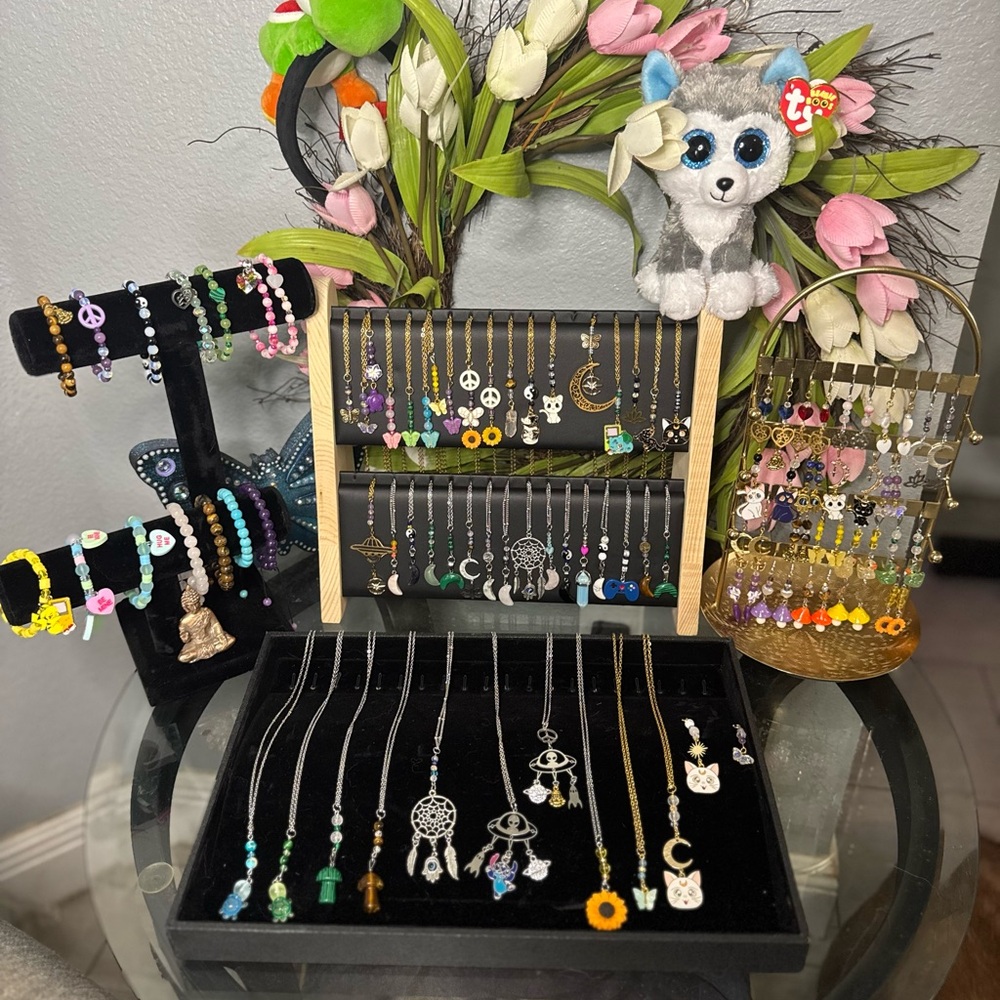 Handmade with Love Necklaces💕